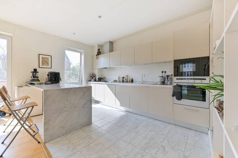 2 bedroom flat for sale, Kew Riverside, Kew, Richmond, TW9