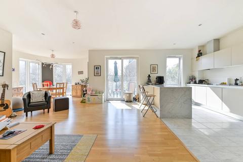 2 bedroom flat for sale, Kew Riverside, Kew, Richmond, TW9