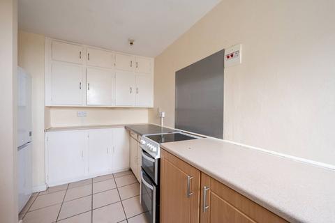 Whitlock Drive, Southfields, London, SW19