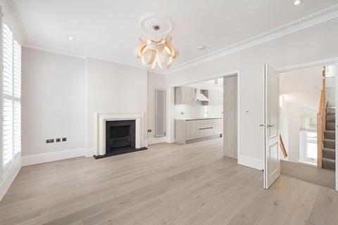 3 bedroom maisonette to rent, Porchester Place, Connaught Village, Hyde Park, W2