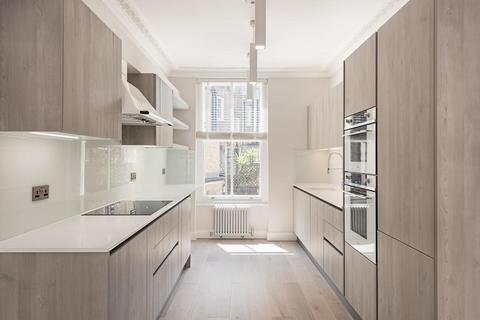 3 bedroom maisonette to rent, Porchester Place, Connaught Village, Hyde Park, W2