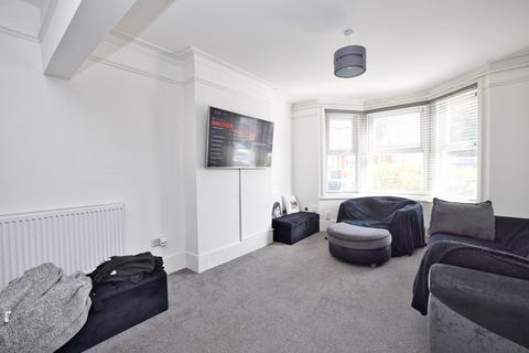 3 bedroom semi-detached house for sale, Beacon Road, Broadstairs, CT10
