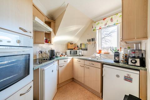 1 bedroom flat for sale, Ella Court, Redland Drive, Kirk Ella, Hull, East Yorkshire, HU10