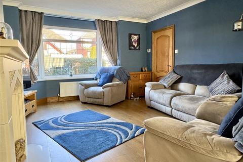 46 Sholver Hill Close, Oldham, OL1 4NS