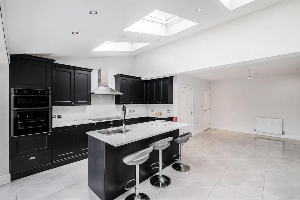 1 Empress Avenue-15 web.jpg