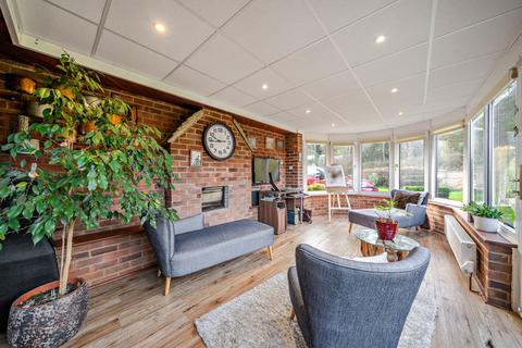 3 bedroom detached house for sale, Gainfield, Buckland, Faringdon, Oxfordshire, SN7