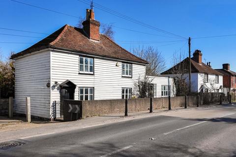undefined, Ashford Road, Ashford TN26