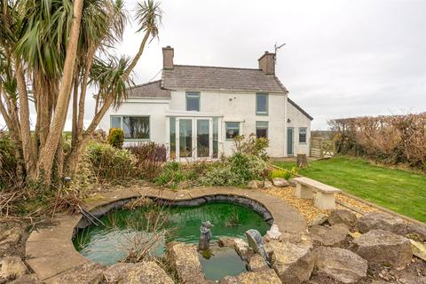 undefined, Pencraigwen, Llannerch-y-Medd, Isle of Anglesey, LL71