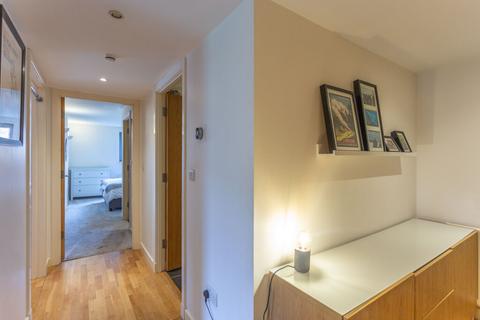 Flat 6, 2 Sheriff Brae, Edinburgh, EH6 6EQ