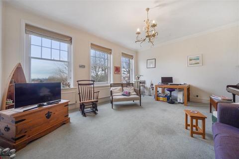 3 bedroom flat for sale, Chartfield Avenue, SW15