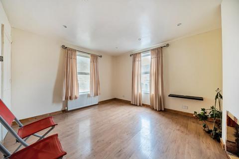 2 bedroom maisonette for sale, Malling Road, Snodland