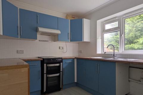 2 bedroom flat to rent, Pellinore Road, Exeter EX4
