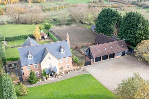 Westleaze Stables Mill Lane, Swindon, SN1 7HG