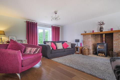 Westleaze Stables Mill Lane, Swindon, SN1 7HG