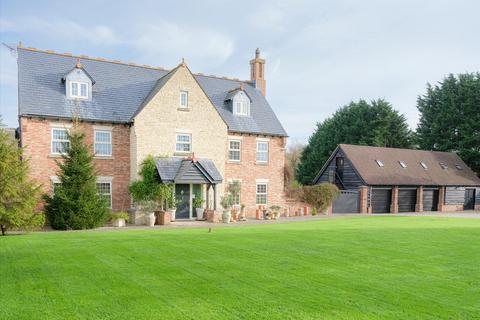 Westleaze Stables Mill Lane, Swindon, SN1 7HG