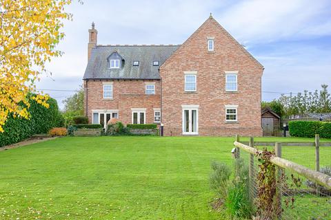 Westleaze Stables Mill Lane, Swindon, SN1 7HG