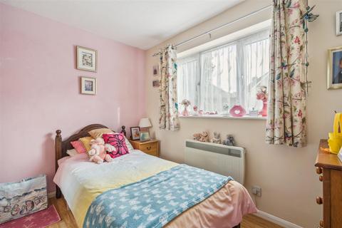 9 Birinus Close, High Wycombe, HP12 3LZ