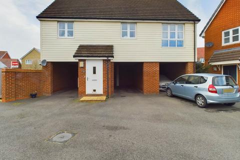 2 bedroom coach house to rent, Newton Avenue, Aylesbury HP18
