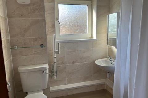 117 Coltstead, New Ash Green, Longfield, DA3 8LW