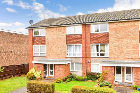 undefined, Upton Dene, Sutton, Surrey
