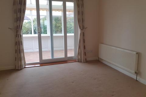 3 bedroom detached bungalow for sale, Pavillon Gardens, Skegby