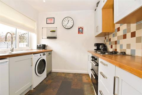 2 The Vale, Leeds, LS6 2BJ
