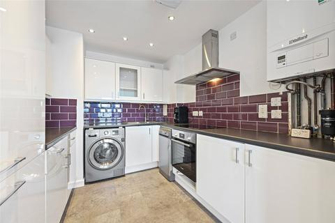 1 bedroom apartment for sale, Fraser Court, Heathstan Road, London, W12