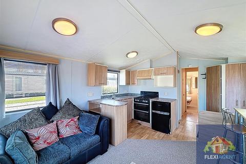 2 bedroom park home for sale, Southport New Road, Banks PR9