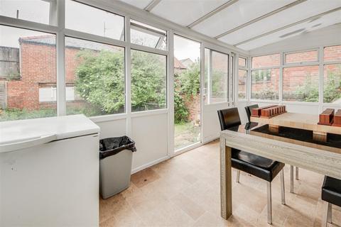 2 bedroom apartment for sale, Scarisbrick Street, Southport PR9