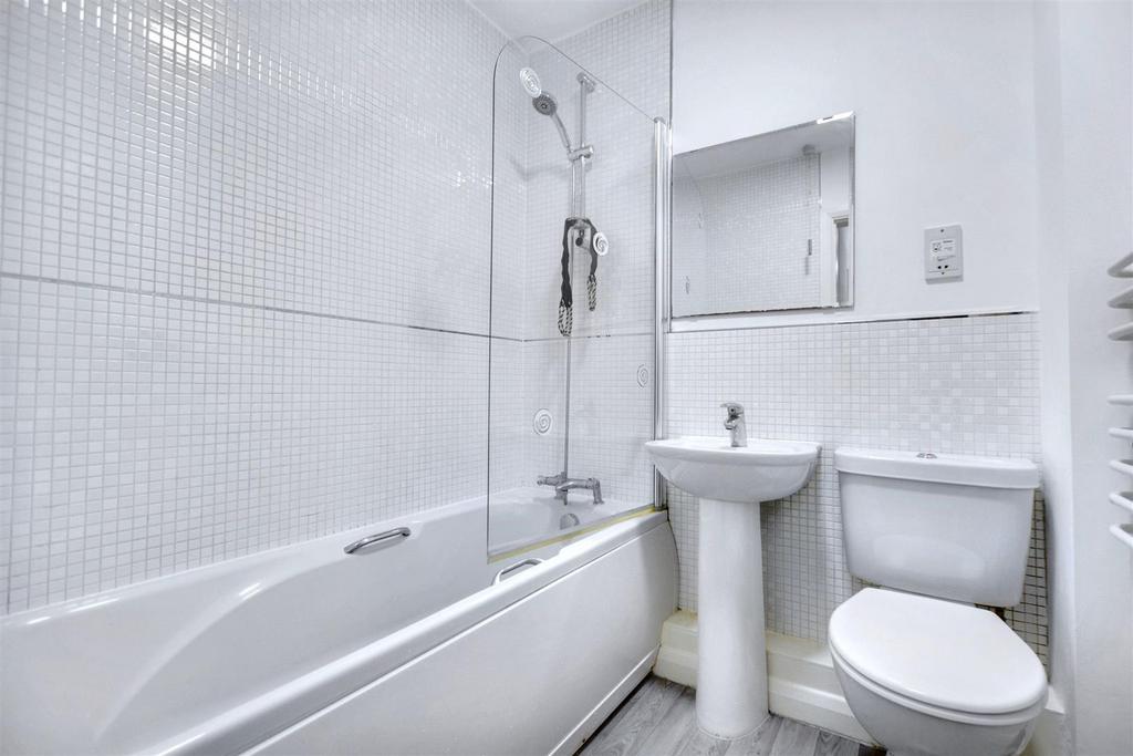 Bathroom.jpeg