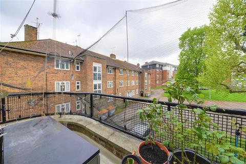 2 bedroom apartment for sale, Lochleven House, East Finchley, N2