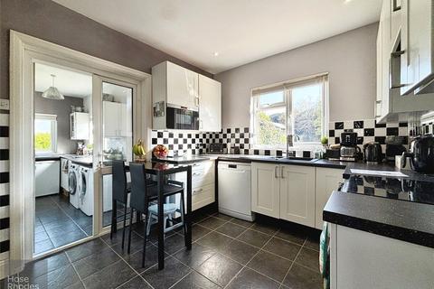 4 bedroom detached house for sale, Staplers Road, Newport, Isle of Wight