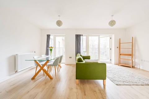 3 Siyah Garden, London E3