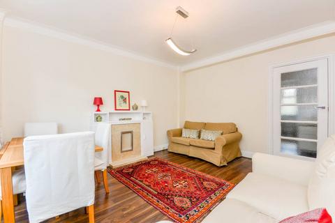 3 bedroom flat for sale, Earls Court, Earls Court, London, SW5