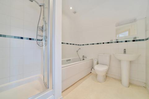 31 Railton Road, Guildford, GU2 9LX