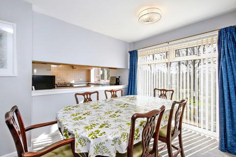 106 Northfield Drive, Edinburgh, EH8 7RF