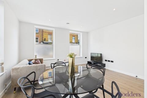 1 bedroom apartment for sale, Abbots Way, Chertsey, Surrey, KT16