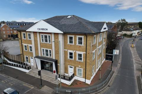 2 bedroom apartment for sale, Abbots Way, Chertsey, Surrey, KT16
