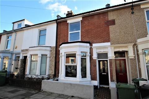 4 bedroom terraced house to rent, Wheatstone Road