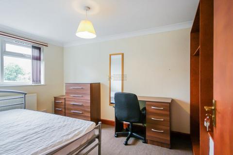 6 bedroom terraced house to rent, Teignmouth Road, Birmingham B29