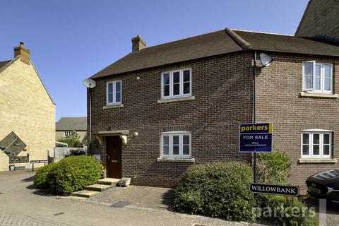 3 bedroom end of terrace house for sale, Willowbank, Witney, Oxfordshire, OX28