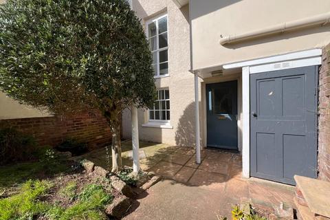 The Garden Flat, 11 Richmond Road, Exeter, EX4 4JA
