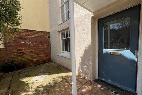 The Garden Flat, 11 Richmond Road, Exeter, EX4 4JA