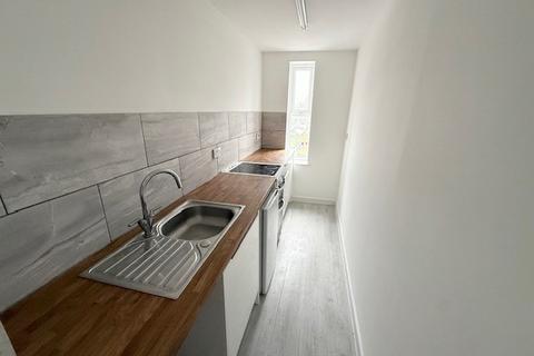 1 bedroom flat to rent, Long Lane, Warrington, Cheshire, WA2