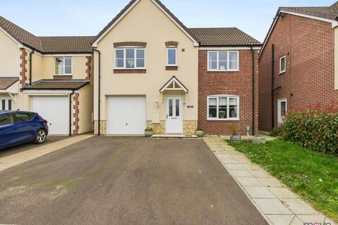 45 Atkyns Drive, Tuffley, Gloucester, GL4 0XY