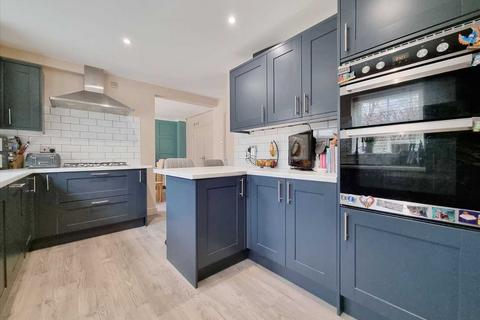 42 Bristol Way, Sleaford, NG34 7AE