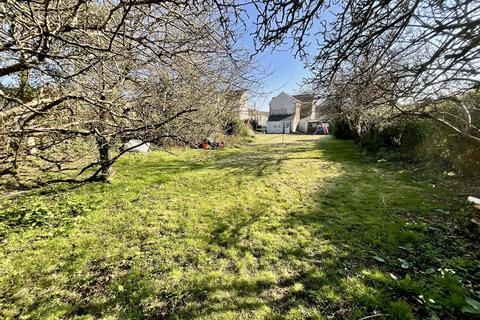 3 bedroom detached house for sale, Elkington Road, Burry Port