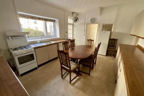 3 bedroom detached house for sale, Elkington Road, Burry Port