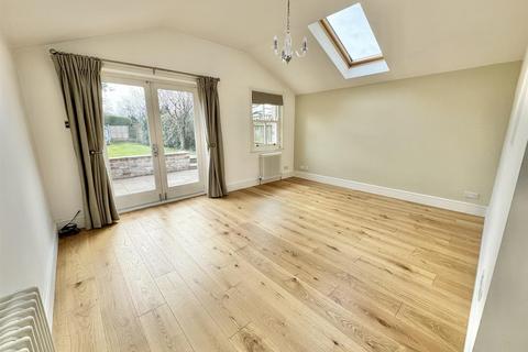 3 bedroom semi-detached house for sale, Knutsford Road, Alderley Edge