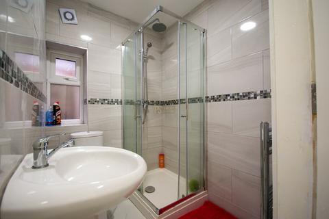 7 bedroom terraced house to rent, Bournbrook Road, Birmingham B29
